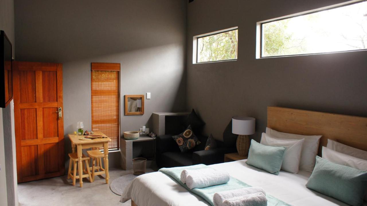 Dream Of Africa Bush Lodge Marloth Park Extérieur photo
