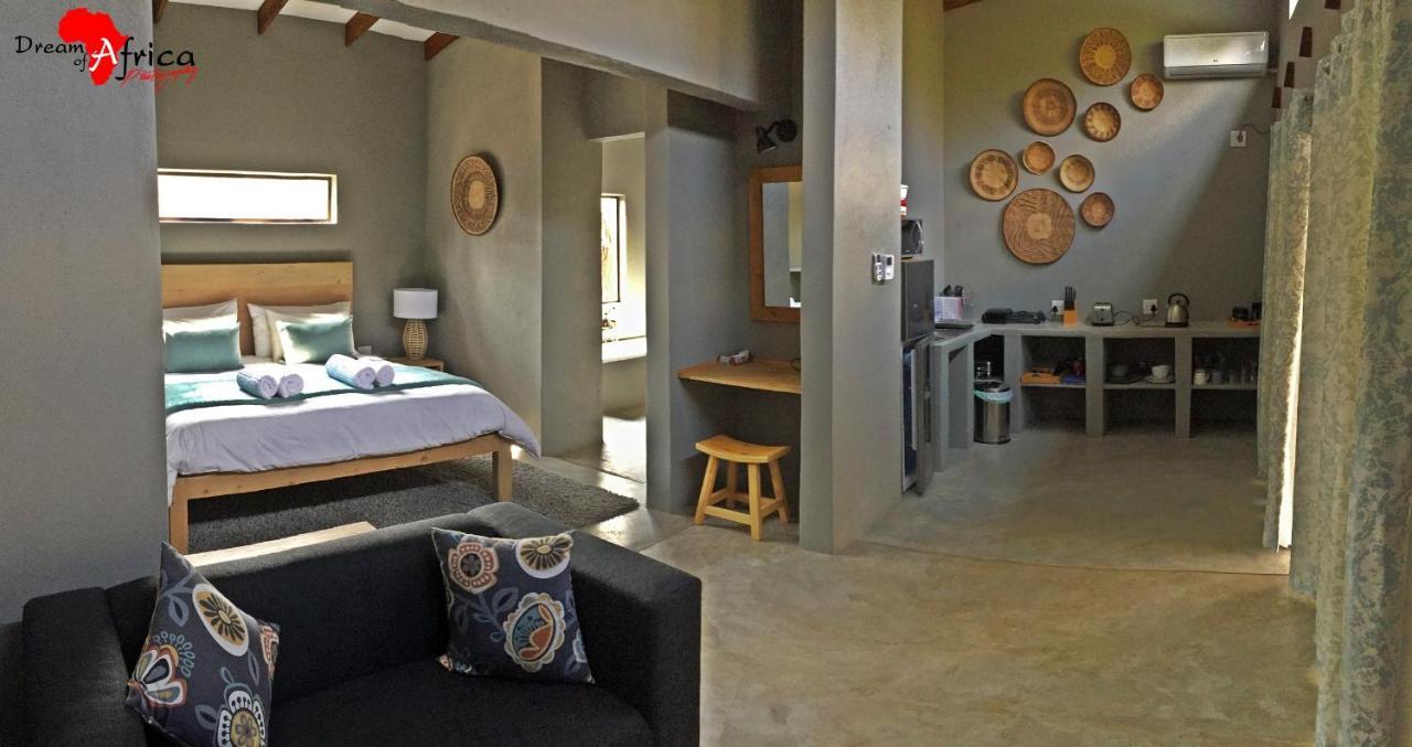 Dream Of Africa Bush Lodge Marloth Park Extérieur photo