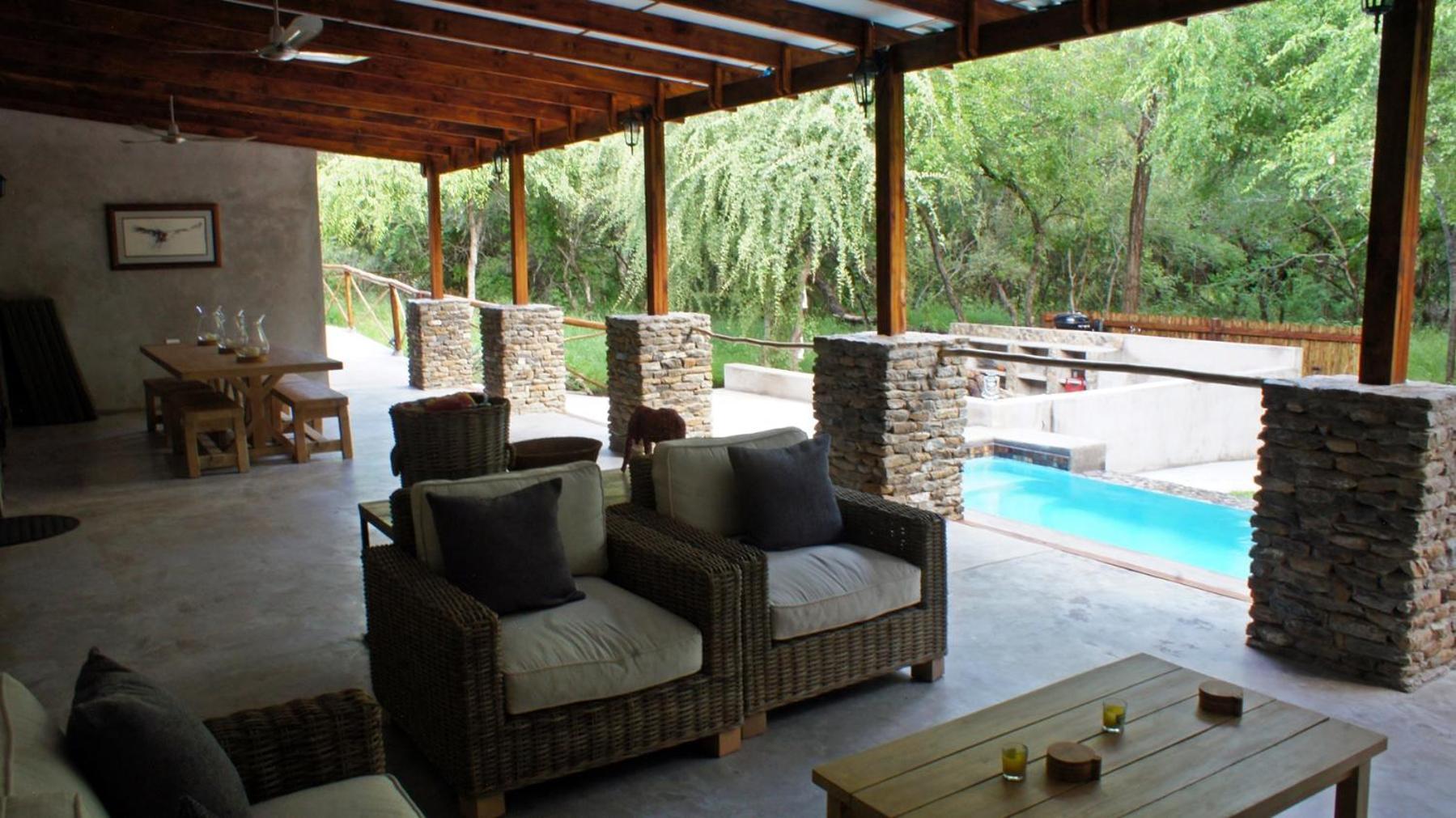 Dream Of Africa Bush Lodge Marloth Park Extérieur photo