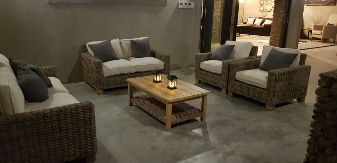 Dream Of Africa Bush Lodge Marloth Park Extérieur photo