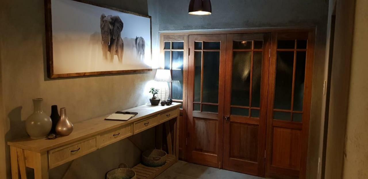 Dream Of Africa Bush Lodge Marloth Park Extérieur photo